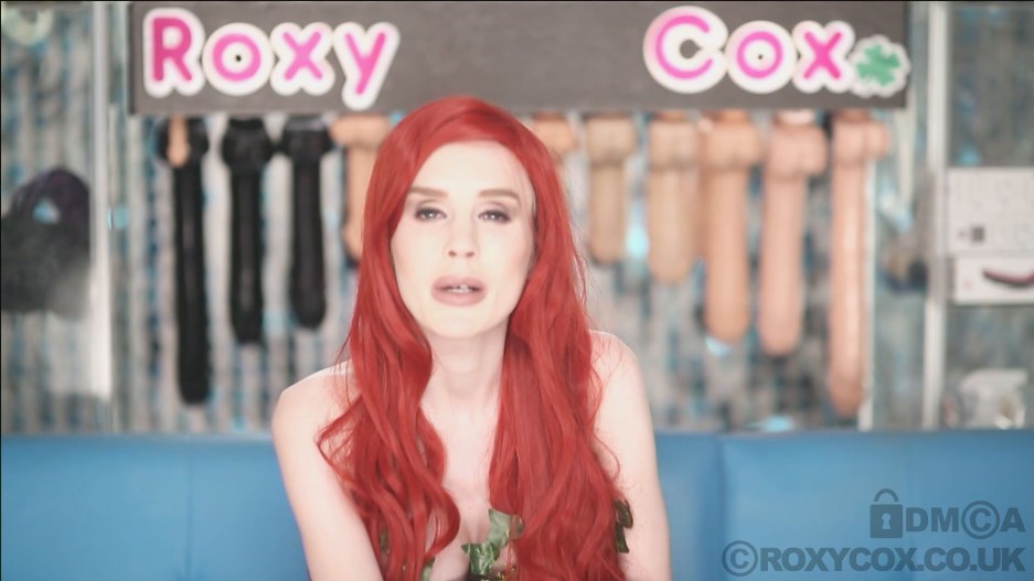 Roxy Cox - Poison Ivy Gives Batman Foot JOI -Handpicked Jerk-Off Instruction